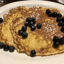 Lemon ricotta pancakes.  We opted out of the "supreme" which is a lemon glaze