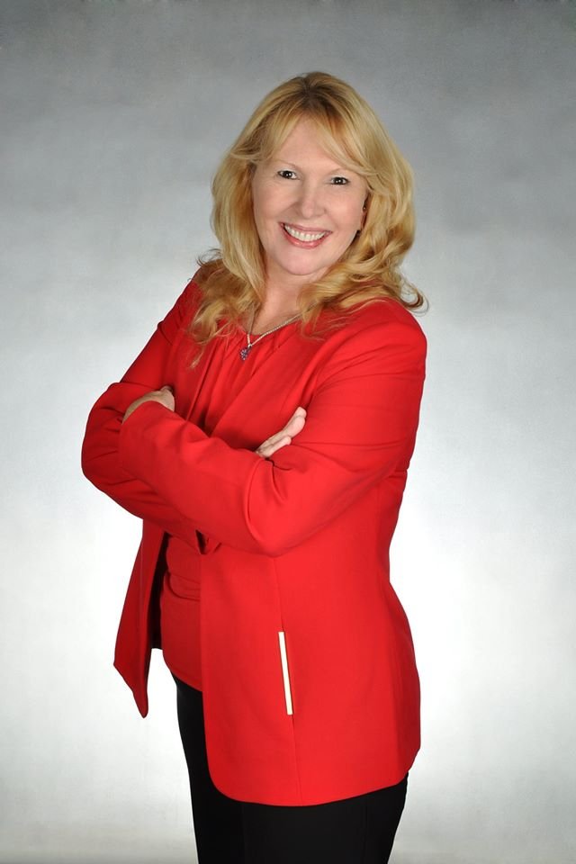 LYNNE FITZPATRICK REAL ESTATE BROKER, CCRFL 134 Hibiscus Dr, Punta