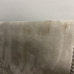 Red Sleigh Inn - Dirty shower mat