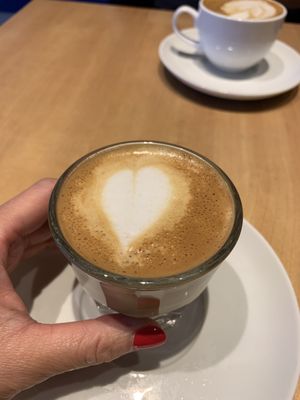 Café Kuya by null