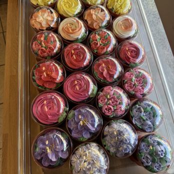 Double Batch Bakery - Chocolate Mousse flower pots - Desserts Near Me - Bayonne, New Jersey