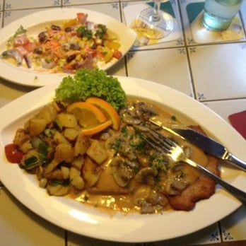 Uli's Schnitzelpfanne - Schnitzel Near Me - Düren, NW Uli's Schnitzelpfanne - Schnitzel Near Me - Düren, NW