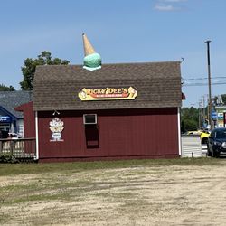 Ricky Dee's Ice Cream - Best Ice Cream Bar in Norway!