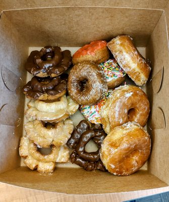 Carol Lee Donut Shop