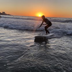 Del Mar Surf School
