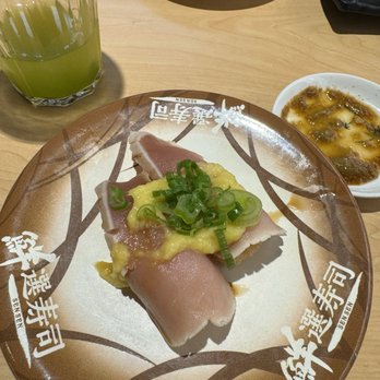 Waka Sakura - Albacore with ginger and ponzu - also available with garlic chip and ponzu. - Conveyor Belt Sushi Near Me - Gardena, California