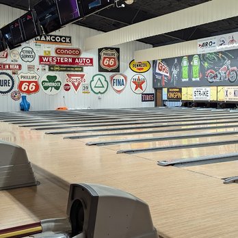Route 66 Bowl - Pizza Near Me - Chandler, Oklahoma Route 66 Bowl - Pizza Near Me - Chandler, Oklahoma