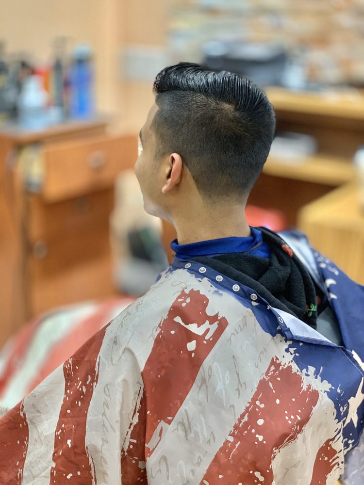 Barbers on 25th Logo