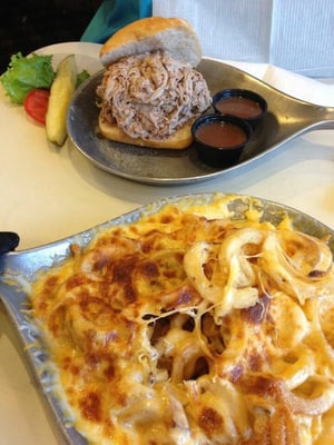 Duffer's Restaurant & Old Fashioned Ice Cream Parlor by null