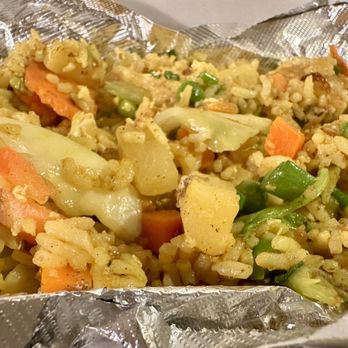 U-D thai restaurant - Pineapple fried rice - Thai Near Me - Fresno, California