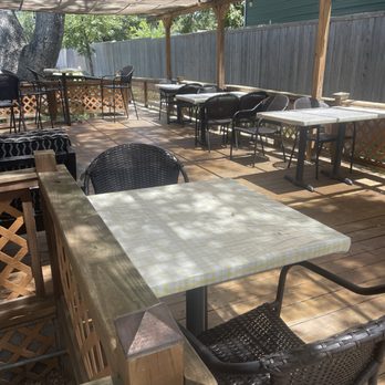 Poppy’s Coffee House - Covered seating outside - Coffee & Tea Near Me - San Antonio, Texas