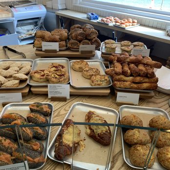 GAIL's Bakery - too much to choose from - Bakeries Near Me - London, XGL