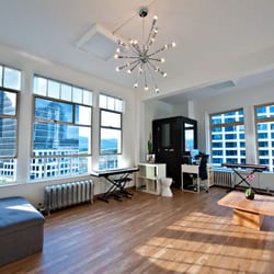 Studio Cloud 30