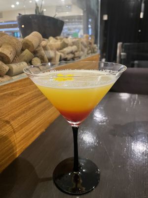 Saiko Bistrot Izakaya by null