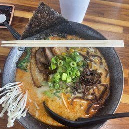 Kontantsu Tonkotsu Kontantsu Tonkotsu