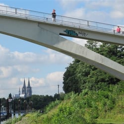 Katzenbuckel, Brücke am Mülheimer Hafen