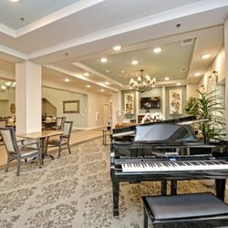 Buda Oaks - Lounge and Entertainment Area