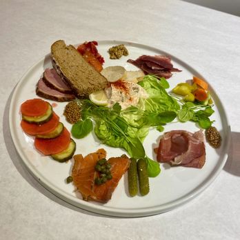 Cafe Frisch - Nordic Appetizer Board - Cooking Schools Near Me - Jacksonville, Florida