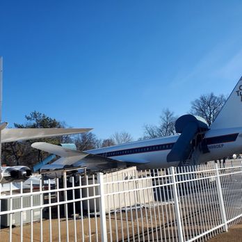 Graceland - The smaller plane that he owned - Museums Near Me - Memphis, Tennessee Graceland - The smaller plane that he owned - Museums Near Me - Memphis, Tennessee