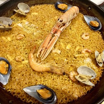 St. James - Seafood paella - Arroceria / Paella Near Me - Madrid, M