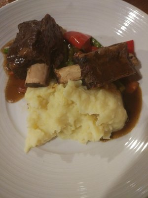 Explorer's Lounge by null