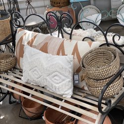 Canoyer Garden Center - Display inside