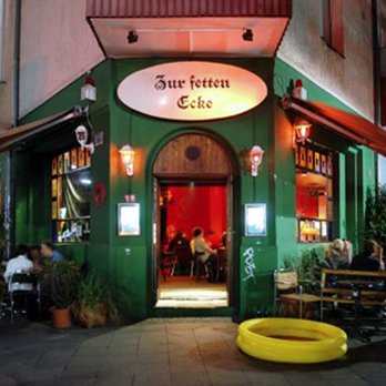 Zur Fetten Ecke - zur fetten ecke eingangsbereich - Dive Bars Near Me - Berlin, BE
