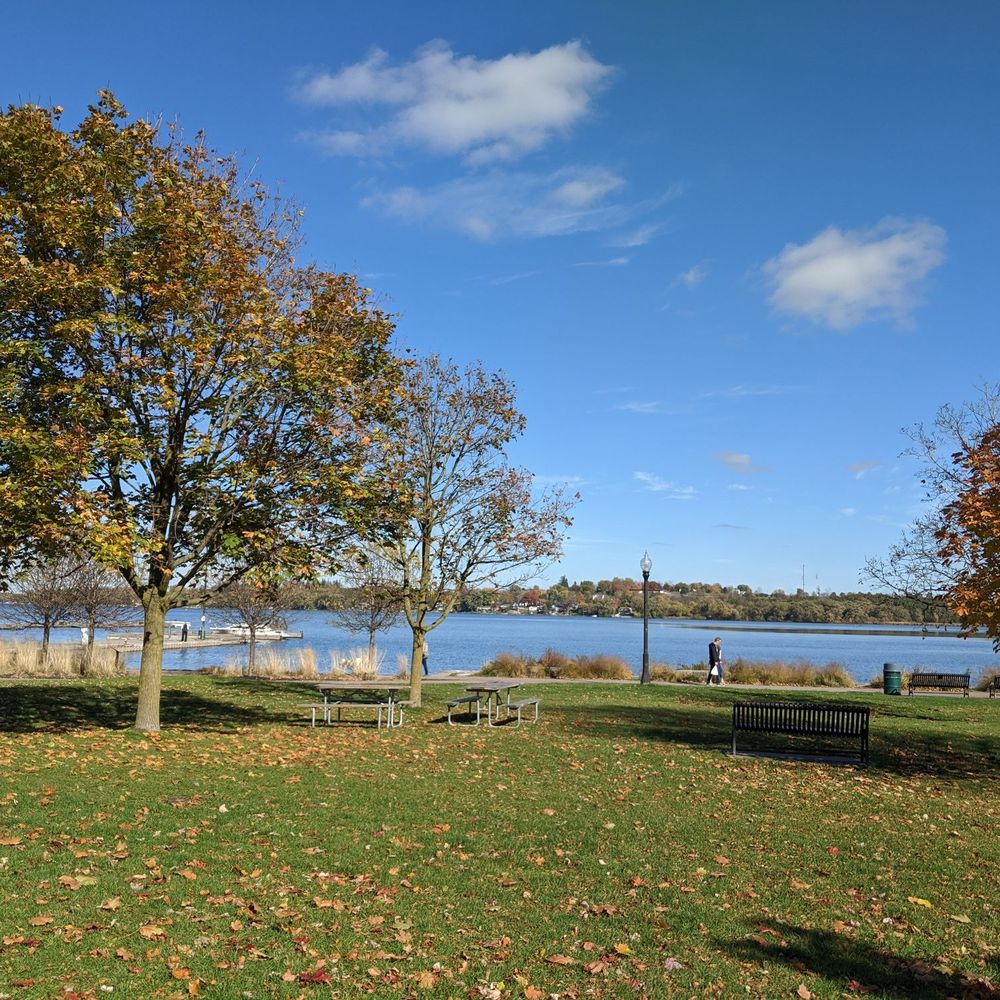 Palmer Park - Fall at the park - Parks Near Me - Port Perry, Ontario Palmer Park - Fall at the park - Parks Near Me - Port Perry, Ontario