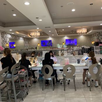 Polish Avenue Mani Pedi - Nail Salons Near Me - Orange, California