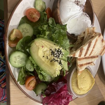 Madi - Mediterranean plate - Breakfast & Brunch Near Me - San Diego, California