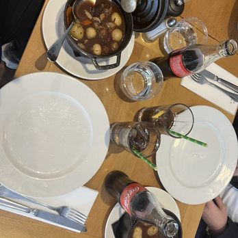 Au Bourguignon du Marais - Beef bourguignon - French Near Me - Paris, 75