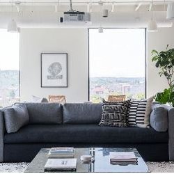Penny Smart Girl - Seattle office