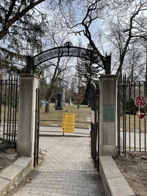 Mount Pleasant Cemetery by null
