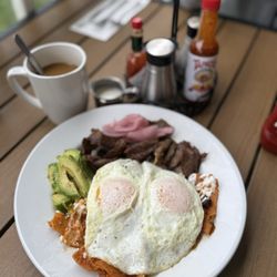 The Avocado House - Chilaquiles