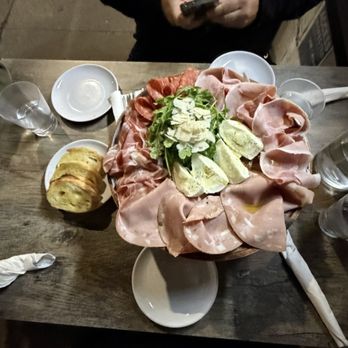 Sei Pizza Bar - Salami Misti - Pizza Near Me - Los Angeles, California