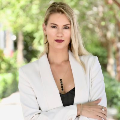 Elena Yanchur - Compass Real Estate