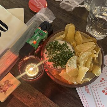 Virginia's - Chips and French Crème Fraîche & Onion Dip - American Near Me - New York, New York Virginia's - Chips and French Crème Fraîche & Onion Dip - American Near Me - New York, New York