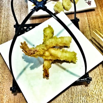 Izumi Sushi - Shrimp and pineapple - Japanese Near Me - Warsaw, MZ