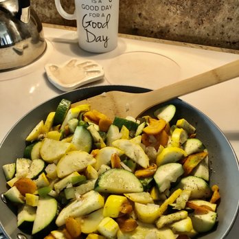 Peardale Farm - Stirfry with zucchini , peppers, carrots ,summer squash , tomatoes and love  Next time I hope to get some beets too!! - Farms Near Me - Grass Valley, California