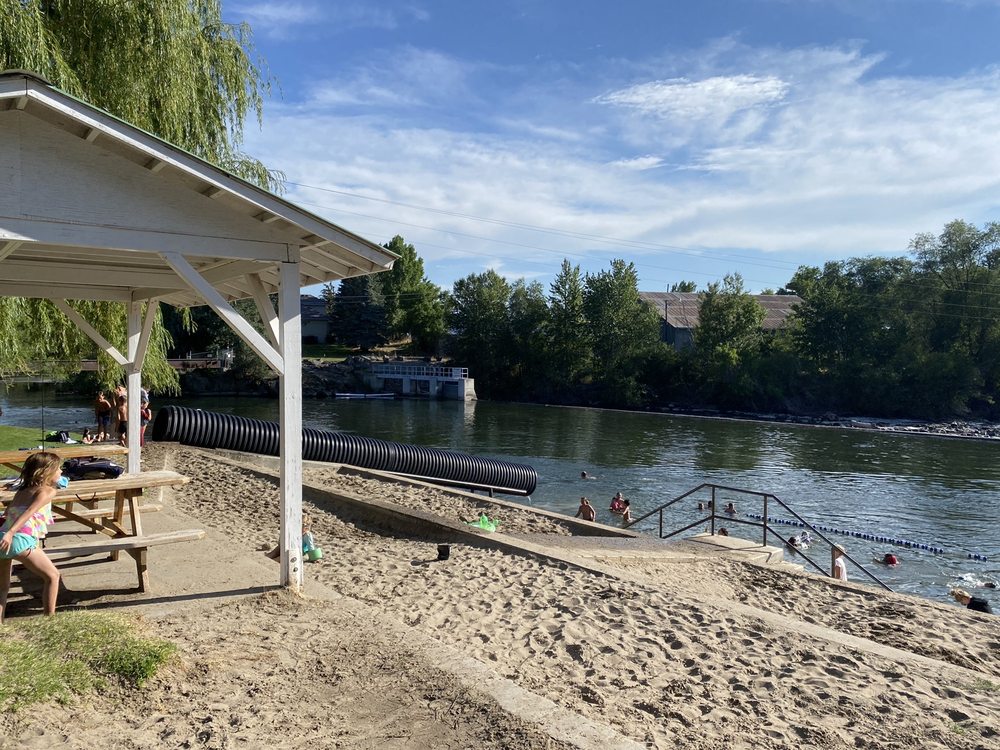 ST. ANTHONY’S SANDBAR Updated July 2024 S 3rd E, Saint Anthony