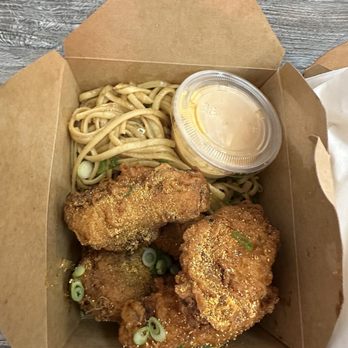 Southside Station - Chicken wing/garlic noodle combo - Sandwiches Near Me - Berkeley, California