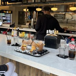 Outdoor bar (cute)