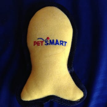 PetSmart - Free squeaky fish toy - Pet Groomers Near Me - Torrance, California PetSmart - Free squeaky fish toy - Pet Groomers Near Me - Torrance, California