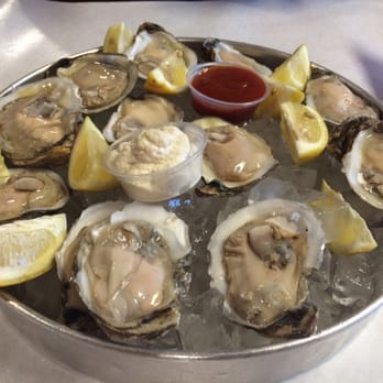 Crab Avenue - Oysters - Seafood Near Me - Glendale, California