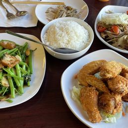 Chicken wings, papaya salad, white rice, morning glory with pork stir fry