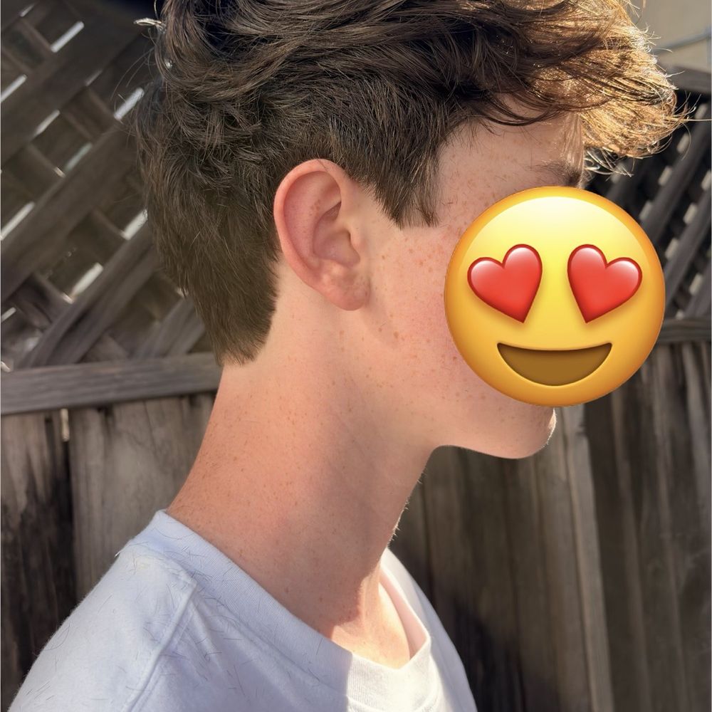 Hair Razing - Rochelle's amazing scissor texturized cut. - Hair Salons Near Me - Studio City, California