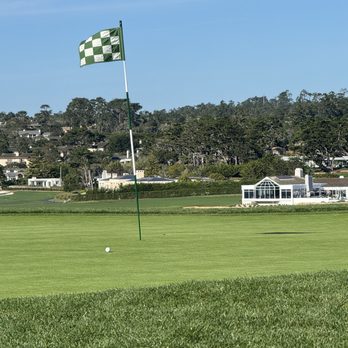 Pebble Beach Golf Links - Golf Near Me - Pebble Beach, California