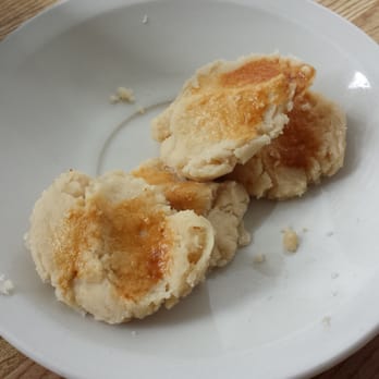 Le Roi du Wonton - Homemade cookies - Taiwanese Near Me - Montreal, Quebec