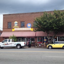 D D Bullwinkel's Outdoors