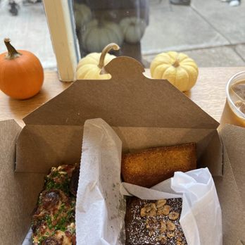 Radio Bakery - Food - Bakeries Near Me - Brooklyn, New York